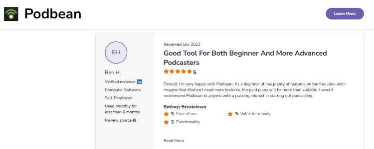 User review discussing Podbean features, usability, and support options for podcasters
